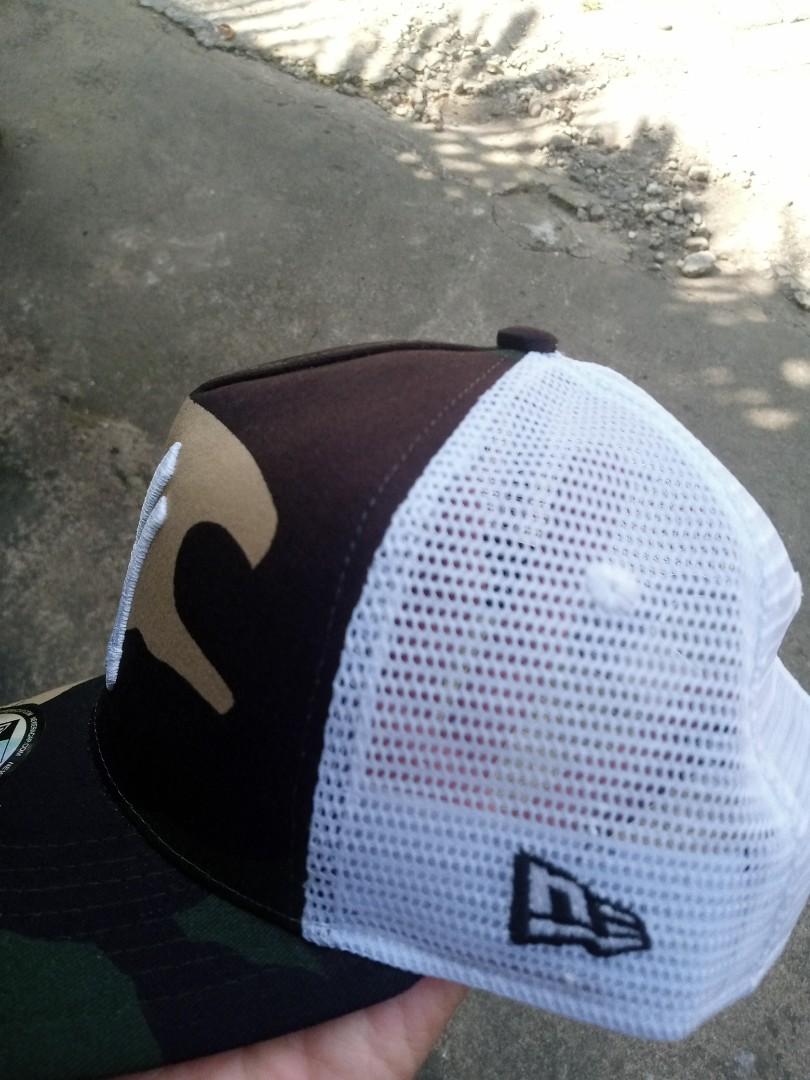 Topi camo NY trucker, Fesyen Pria 