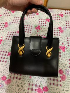 （分類：）位於 。 由 kathycsn 提交（商品編號 1148390927，圖片 1）。簡介： 。