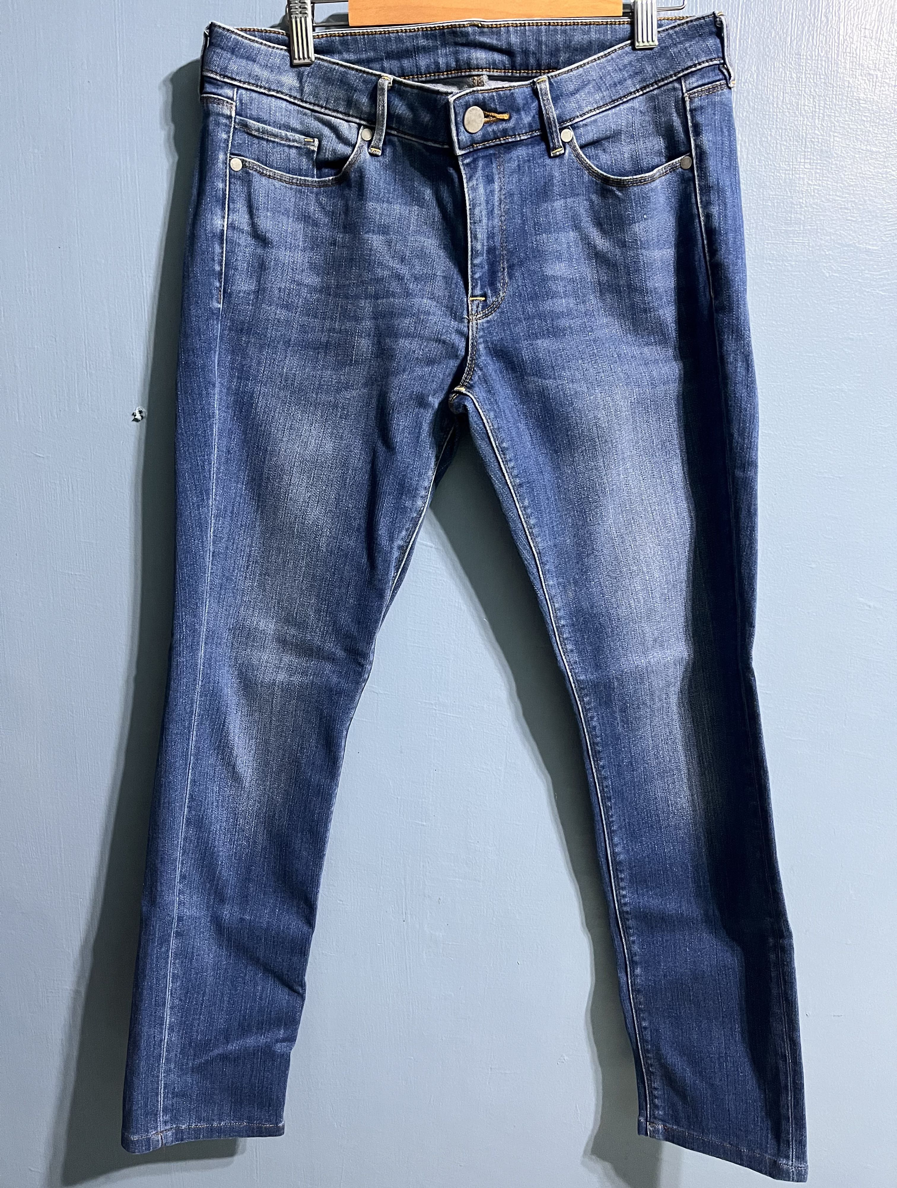 Uniqlo Jeans, Women's Fashion, Bottoms, Jeans on Carousell