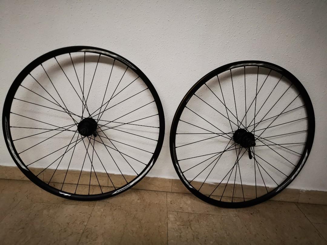 touring bike wheelset 700c