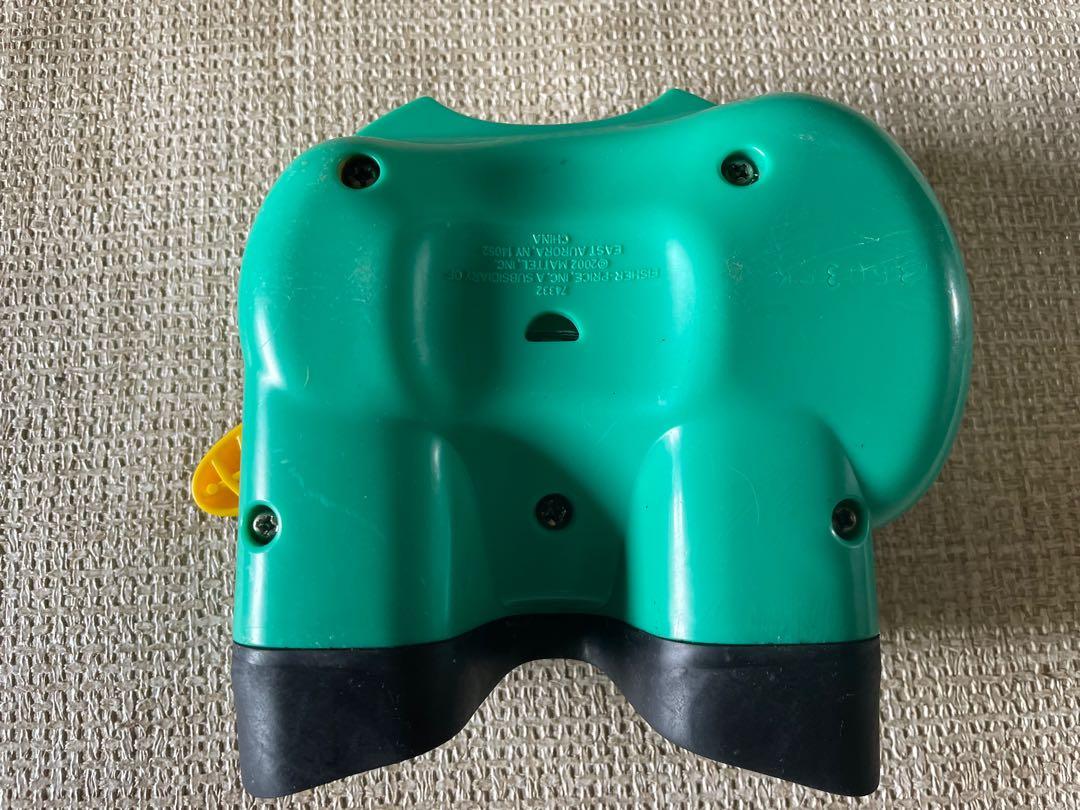 Viewmaster 3D Vintage Viewers (Category: Vintage Collectibles) located in Davao. Submitted by shauitoys2019 (Listing ID 1148261603, Image 3). Description: No reels P450 each Original quality BRANDED products from US 🇺🇸 . In good condition with minor wear Please manage your expectation as this is gently used item and doesn’t come with its original packaging nevertheless its in high quality imported product. Please keep in mind that buying vintag