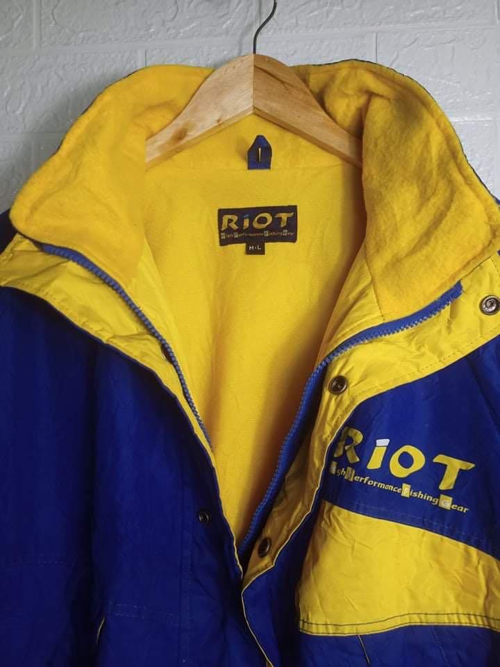 Retro Riot Gear Vintage RIOT HIGH PERFORMANCE FISHING GEAR Jacket, Men's Fashion, Coats ...