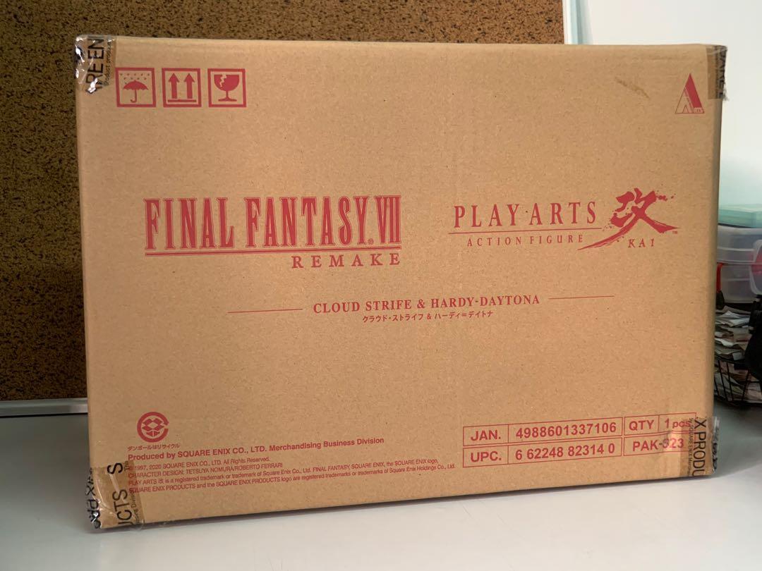 Play arts kai cloud strife & hardy hotsell daytona box set
