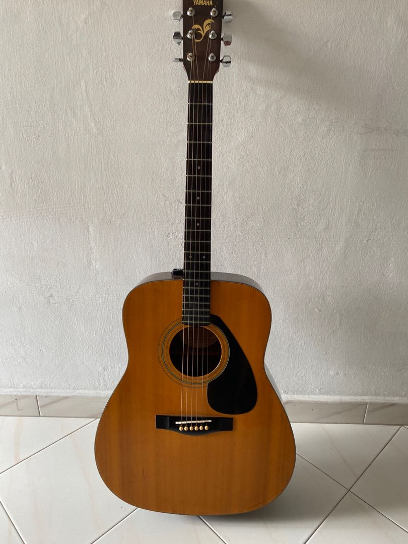 yamaha eterna acoustic guitar