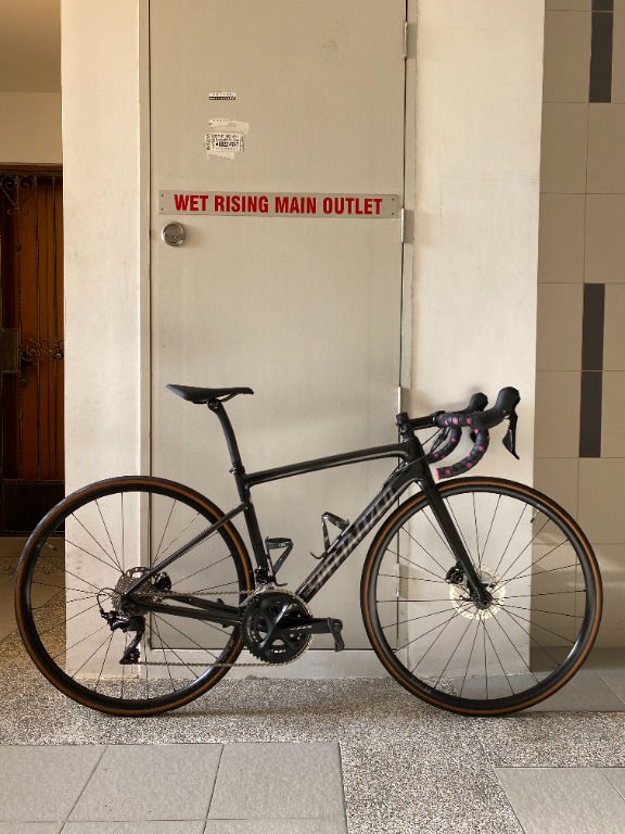 Specialized tarmac outlet best sale