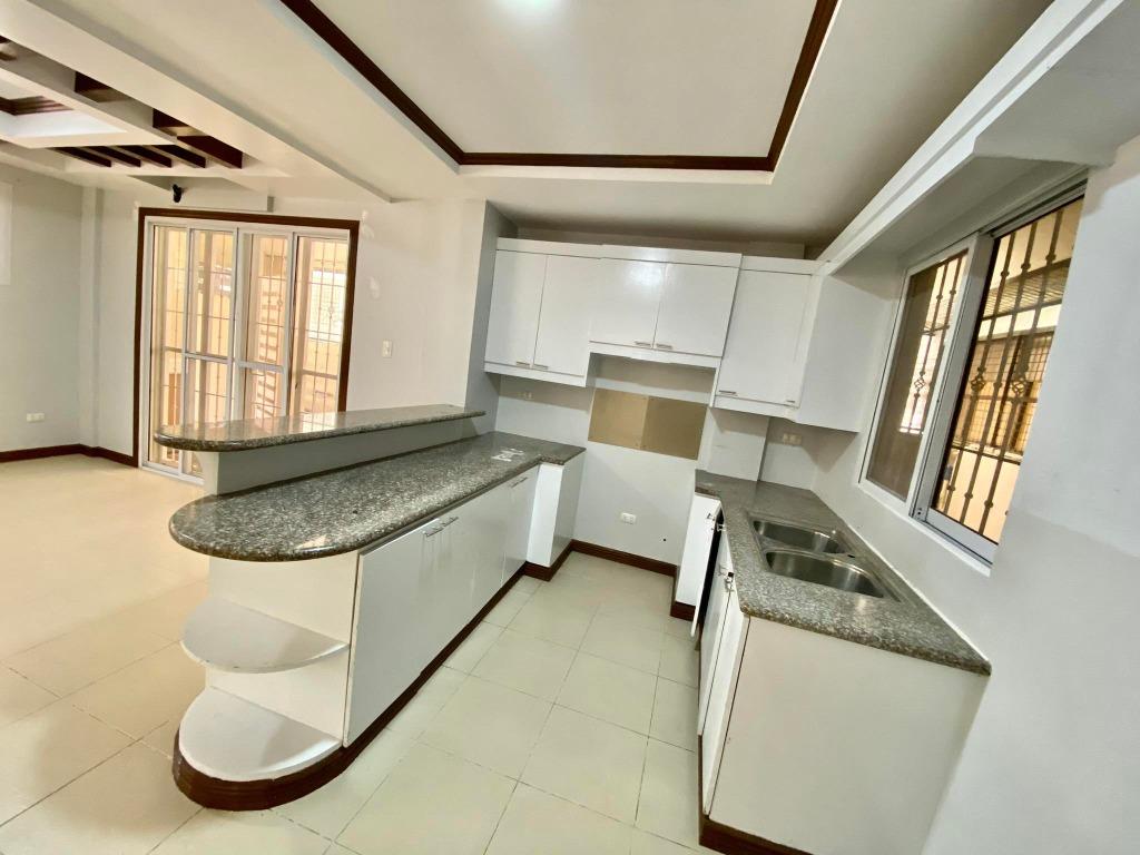 4 BEDROOMS UNFURNISHED HOUSE FOR RENT IN HERENCIA MABALACAT PAMPANGA