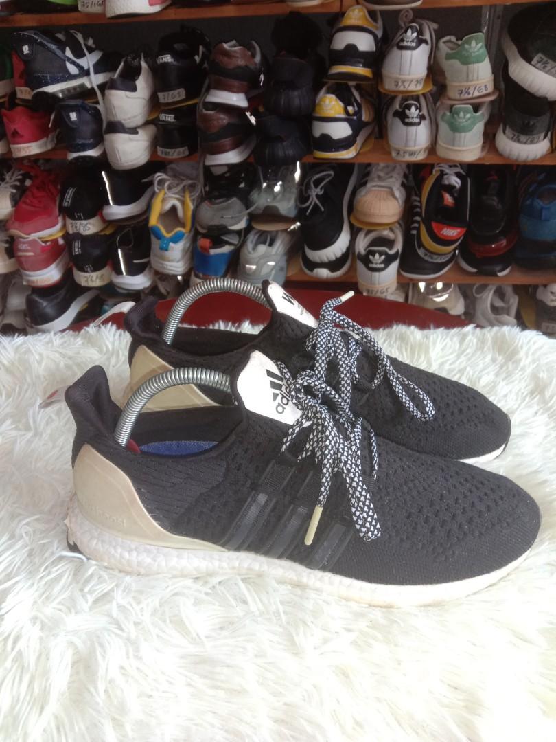Harga ultra boost hot sale