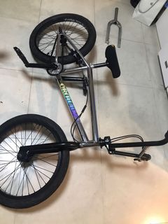 （分類：）位於 。 由 011019 提交（商品編號 1148594552，圖片 1）。簡介： 。