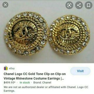 🌸 CHANEL Logo CC Gold Tone Stud Vintage Rhinestone Costume Earrings 🌸