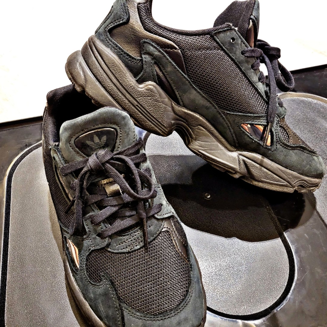 G26880 adidas top