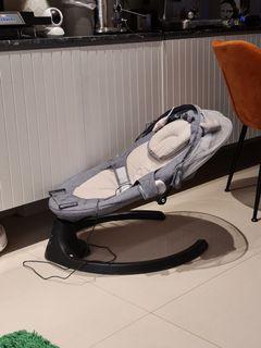 Baby Rocker with Music