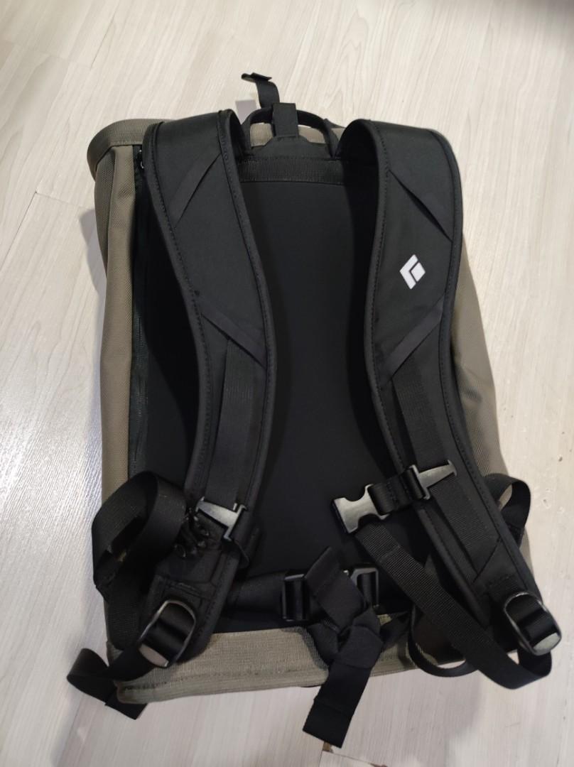 Black diamond street creek 20 backpack sales