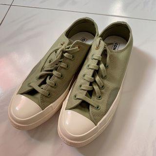 [BN] Green Chuck Taylor Converse Sneakers Shoes