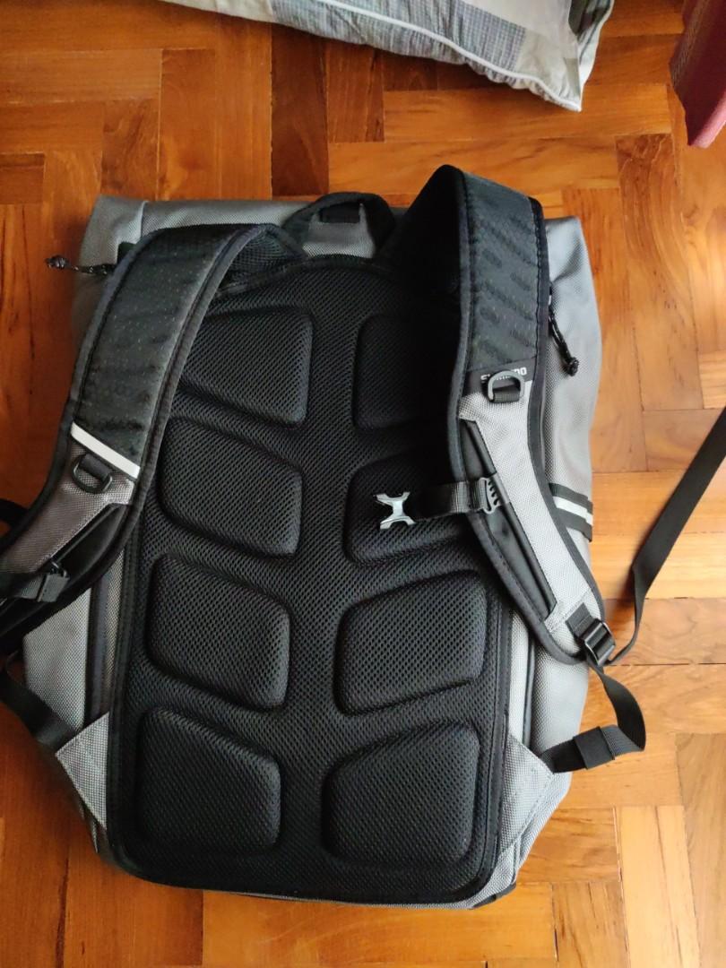 BNWT Shimano Urban Daypack Men s Fashion Bags Backpacks on