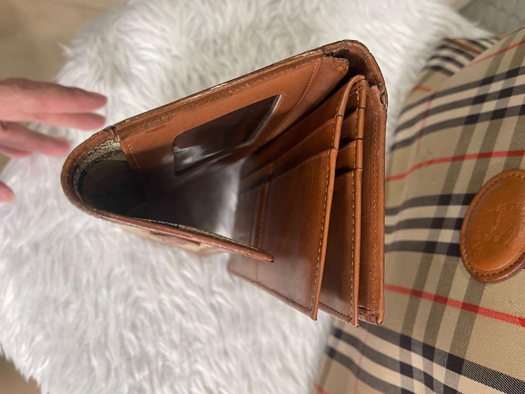 Burberry's of London long wallet, Women's Fashion, Bags & Wallets, Wallets  & Card holders on Carousell