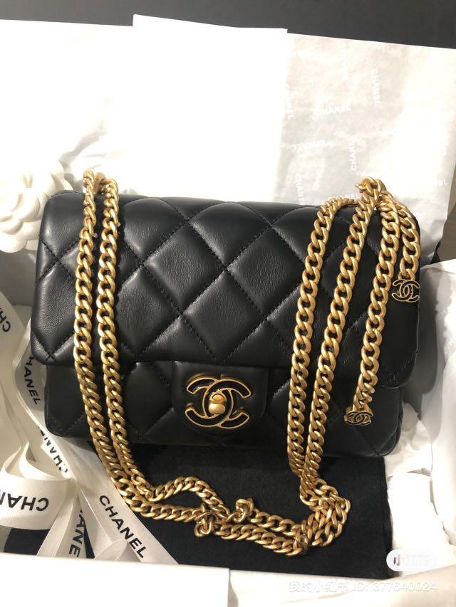 Chanel 22P Green Lambskin Mini Square Flap Bag For Sale at 1stDibs