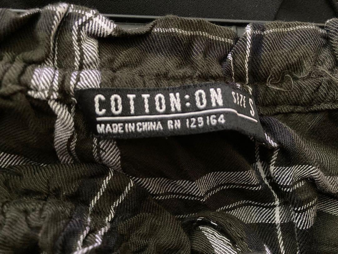 Cotton on - Checkered off shoulder Dress (Category: Dresses) located in Quezon City. Submitted by cherish_stuff (Listing ID 1148451029, Image 2). Description: Soft fabric Worn for cowboy theme party.