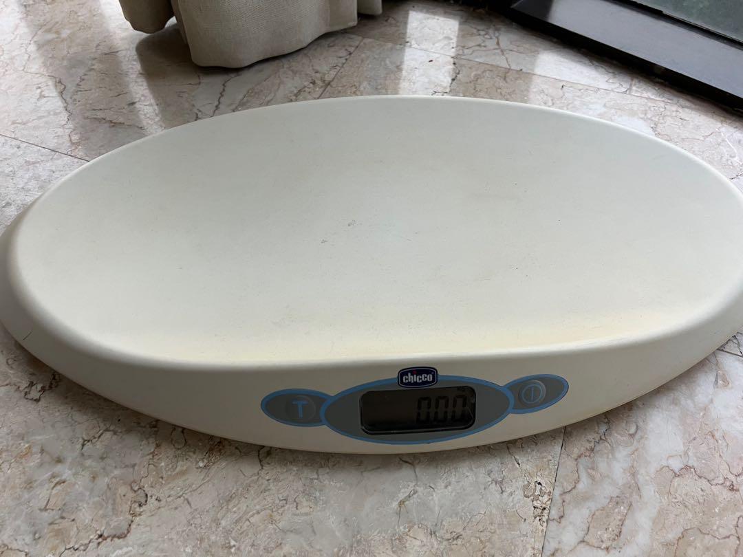 Chicco baby scale shop