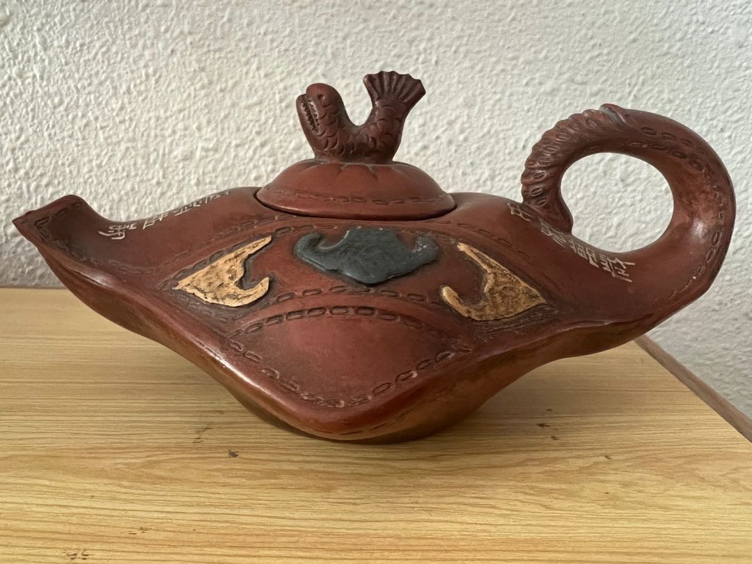 Chinese Teapots (Aladdin Lamp look alike), Hobbies & Toys, Memorabilia