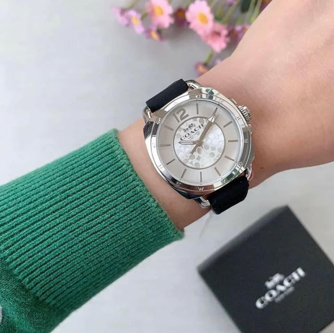 Coach rubber strap watch Women s Fashion Watches Accessories Watches on Carousell