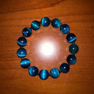 (Category: ) located in . Submitted by amnarcissisber (Listing ID 1148592445, Image 1). Description: .