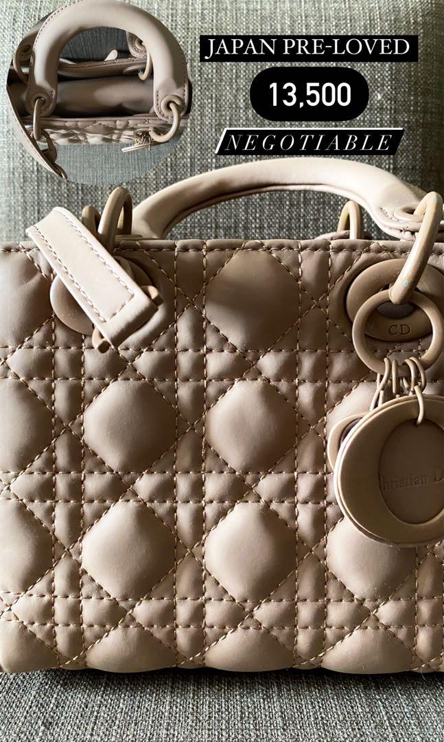 DIOR micro bag (Category: Luxury Bags & Wallets) located in Cebu City. Submitted by siobe_99 (Listing ID 1148499890, Image 1). Description: Rush sale Still negotiable.