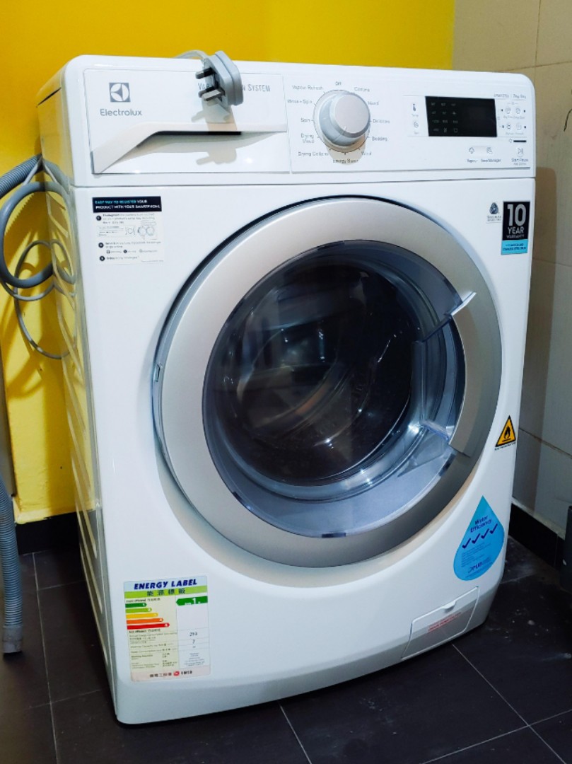 Electrolux Washing Machine EWW12753, TV & Home Appliances, Washing