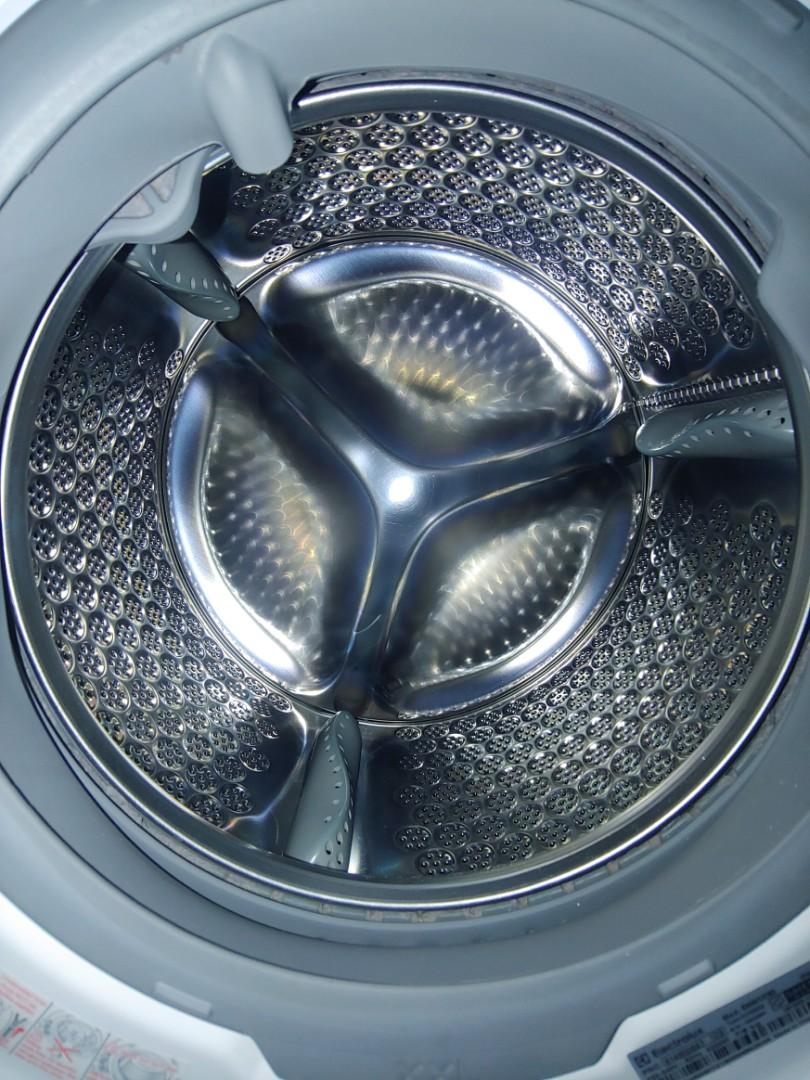 Electrolux Washing Machine EWW12753, TV & Home Appliances, Washing