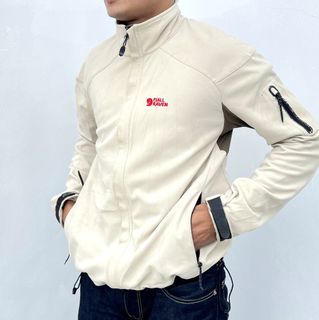 (Kategori: ) berada di . Dikirim oleh brokenvows (ID iklan 1148467775, Gambar 1). Deskripsi: .