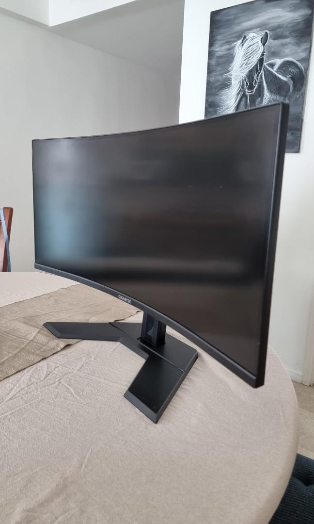Gigabyte 34 inches monitor, curved ultra wide, Computers & Tech, Parts ...