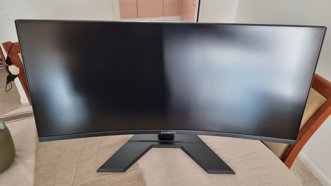 Gigabyte 34 inches monitor, curved ultra wide, Computers & Tech, Parts ...