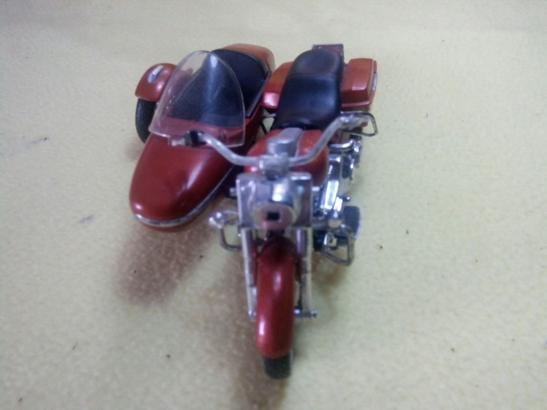 Harley Davidson sespan Toys Collectibles Mainan di Carousell