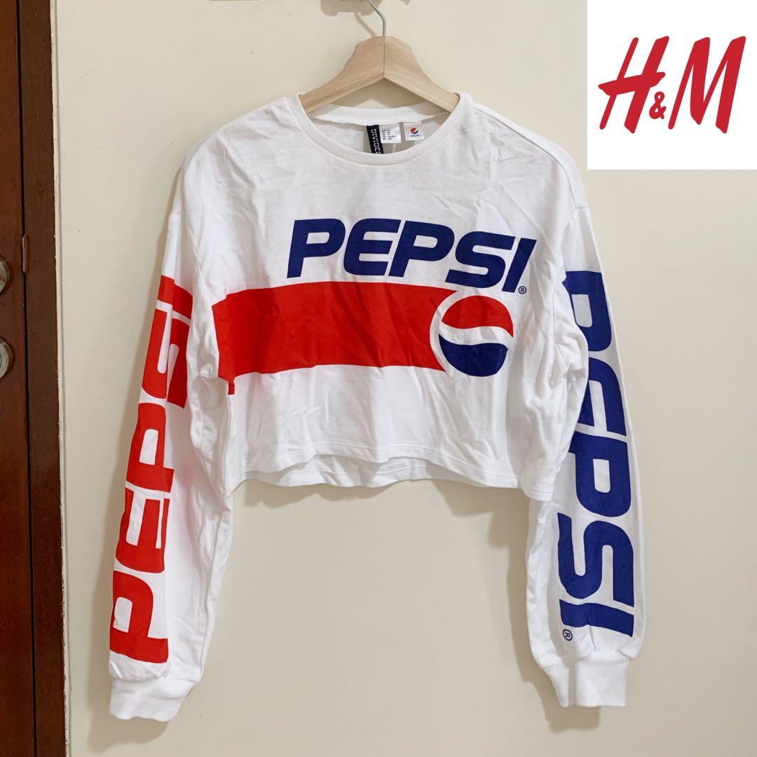 H M Crop Sweater Oversize Wanita HnM Atasan Crop Pepsi Hype Fesyen Wanita Pakaian Wanita Atasan di Carousell