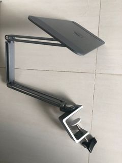 （分類：）位於 。 由 lin.car0usell 提交（商品編號 1148553796，圖片 1）。簡介： 。