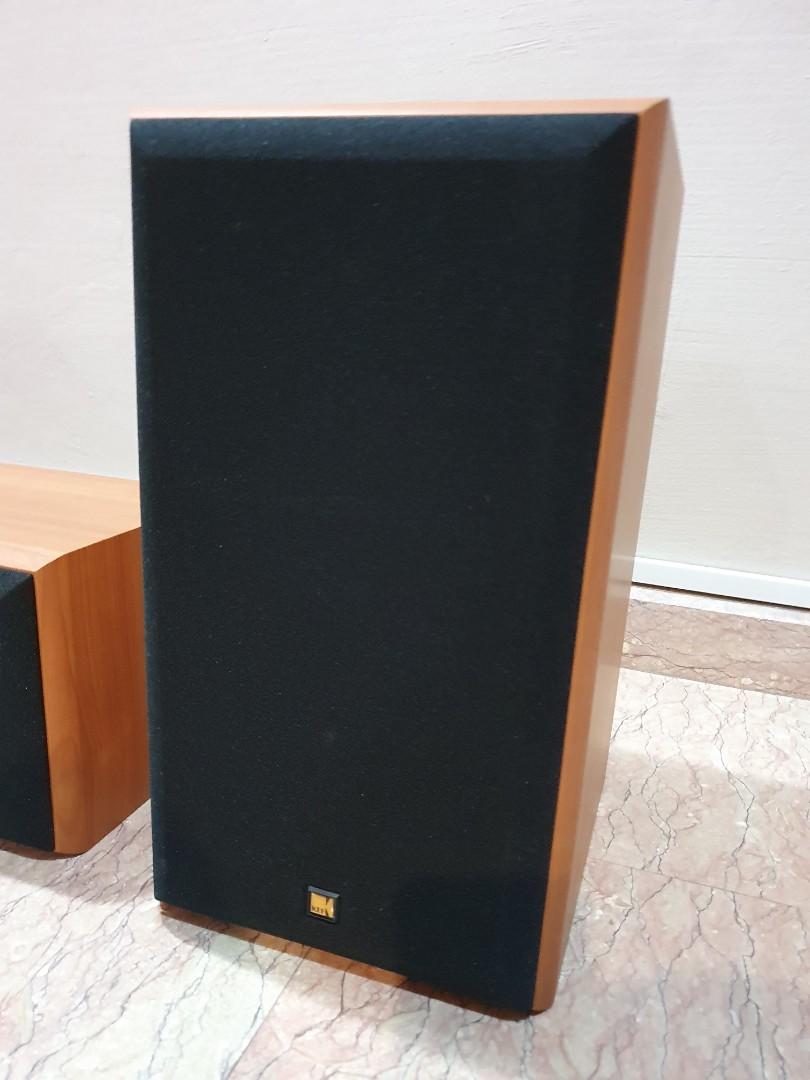 KEF speakers (left, right & centre bookshelf) made in Belgium, Audio
