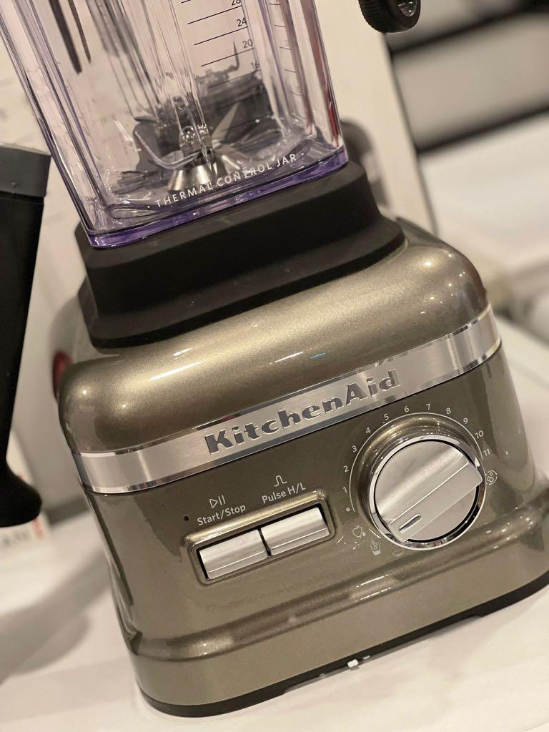 KitchenAid Artisan Power Plus Blender With Thermal Control Jar 5KSB8270
