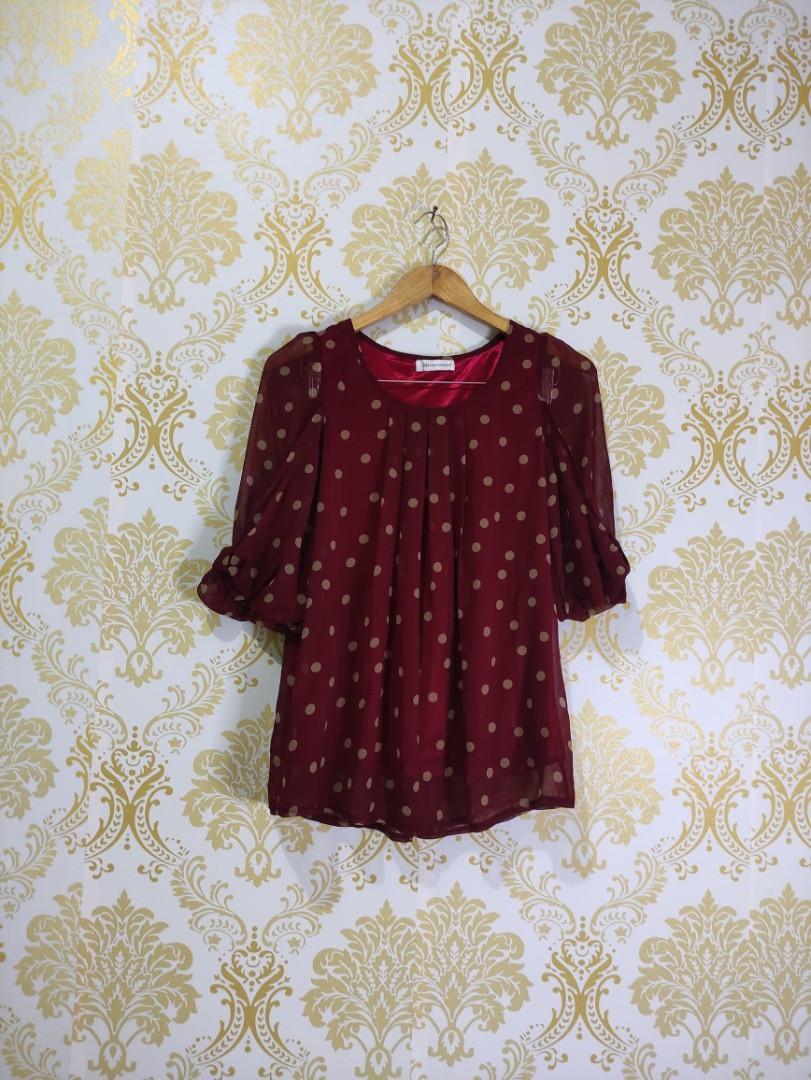 Maroon polka dot blouse, Fesyen Wanita 