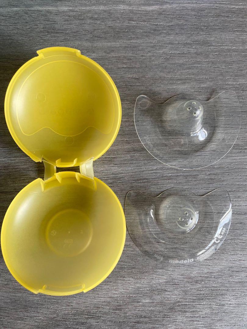 Medela Contact Nipple Shields w/ Case, 2pack (20mm), Babies & Kids