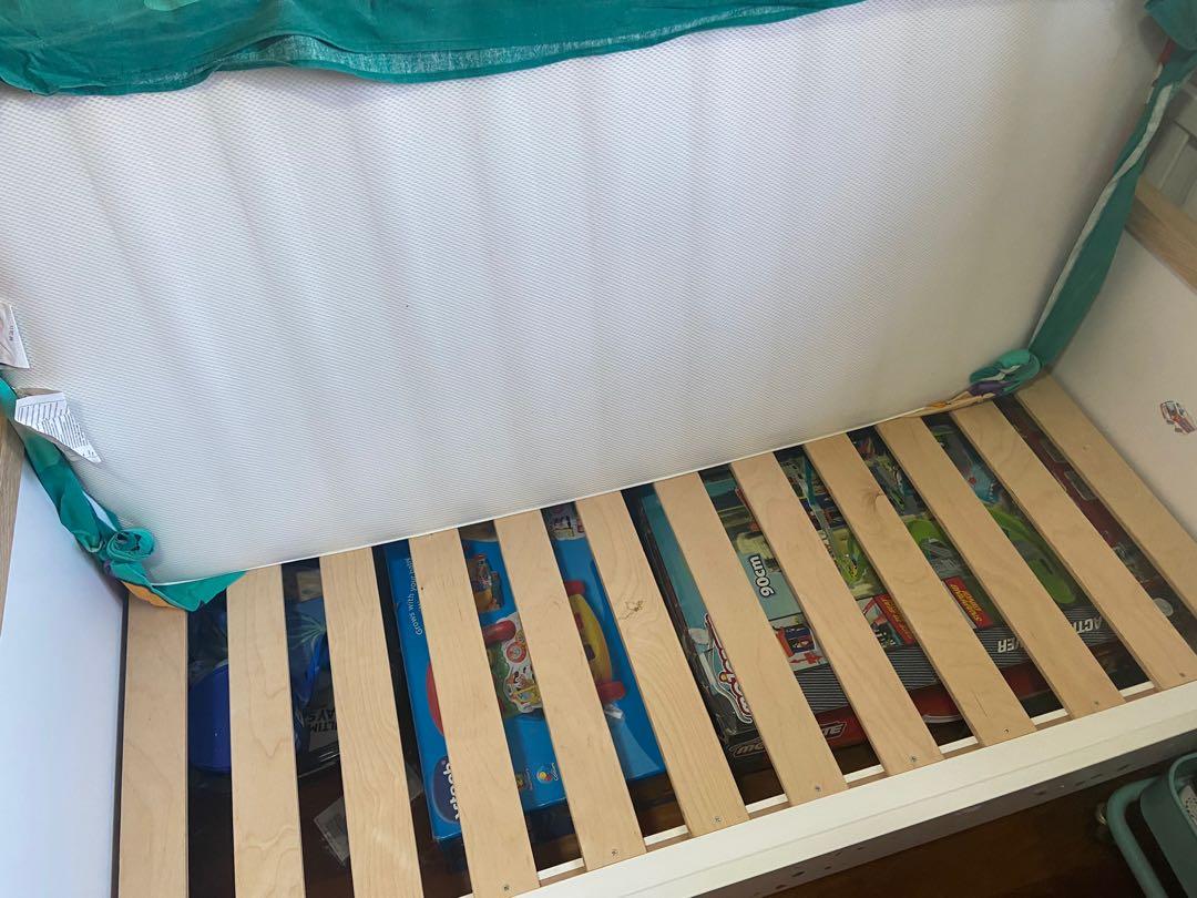 Mothercare Lulworth Cot Bed, Babies & Kids, Baby Nursery & Kids