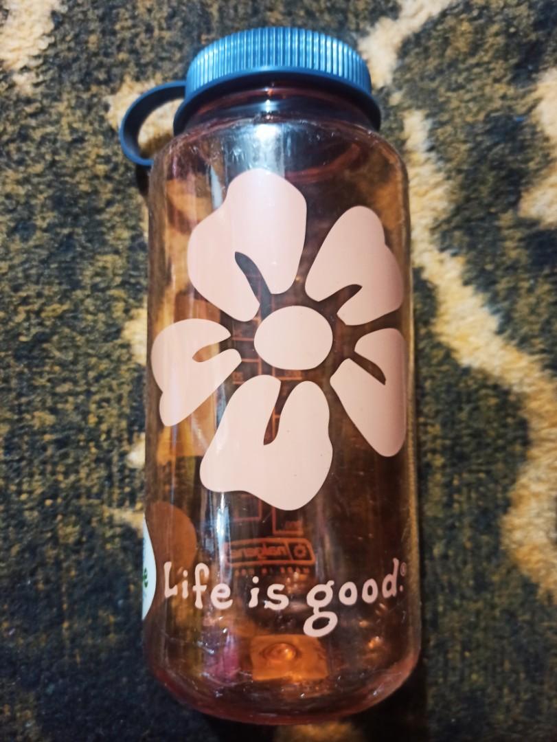 Nalgene "Life is Good" 32oz (1L) (Category: Hiking & Camping) located in Marikina City. Submitted by kahimanawari09 (Listing ID 1148552714, Image 3). Description: Nalgene "Life is Good" 32oz (1L) Authentic and BrandNew Available Design: -Sunkissed Orange -Flip Flops (Pink) Php 600.00.