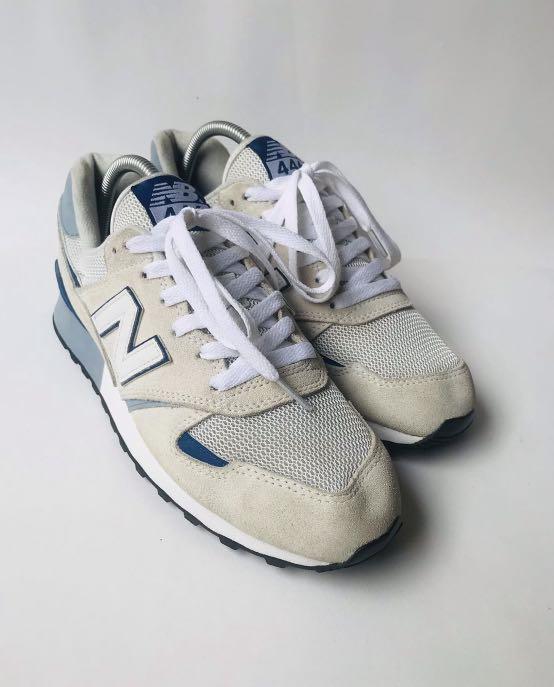 New Balance 446