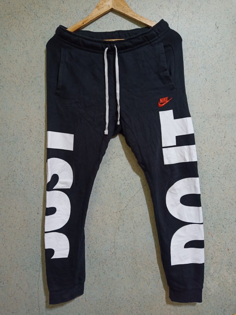 NIKE JDI JOGGER MED, Men's Fashion, Bottoms, Joggers on Carousell