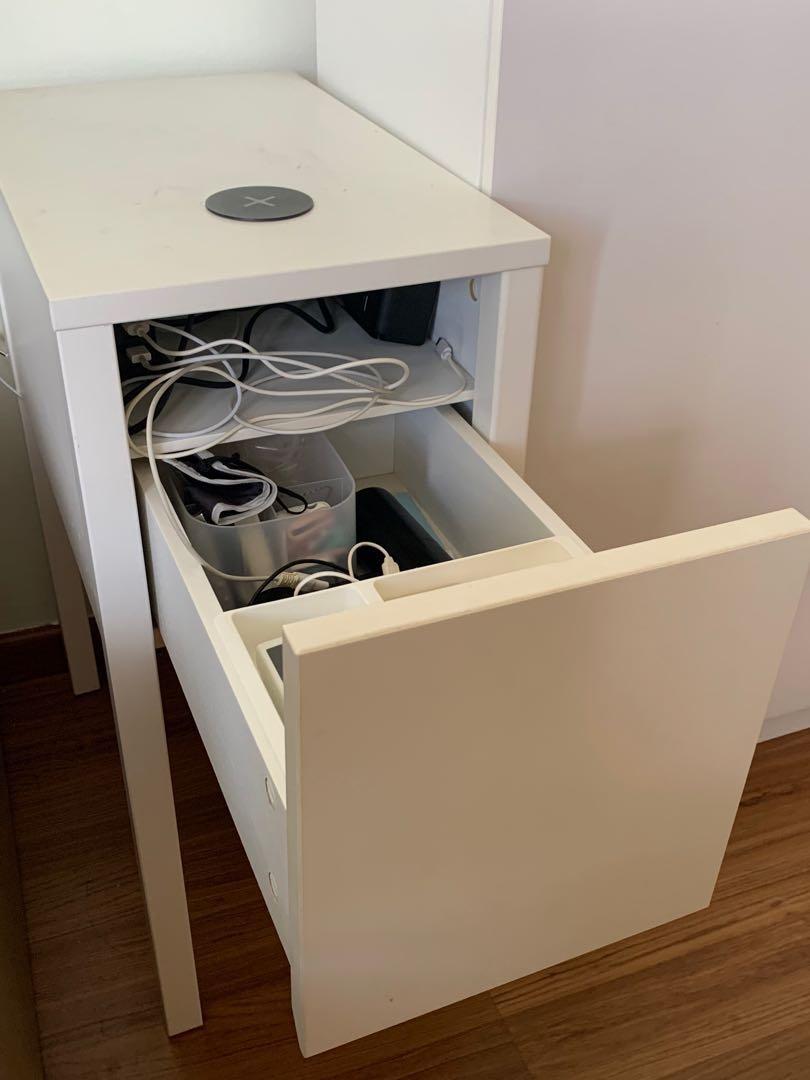Ikea nordli wireless charging bedside table hot sale