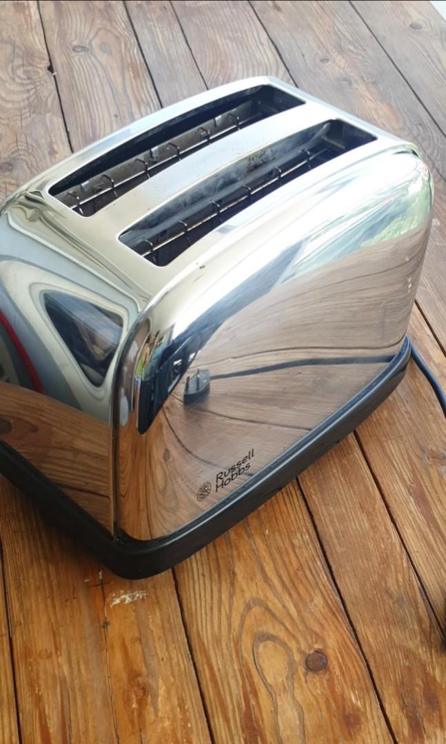 Original Russell Hobbs 2 Slice Classic Lift & Look Polished Toaster, TV
