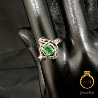Emerald Ring Collection Collection item 3