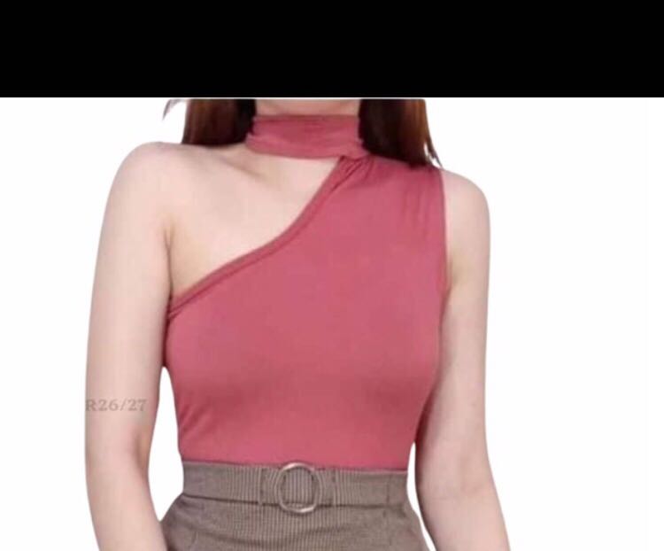 Pink Venus cut choker neckline (Small 