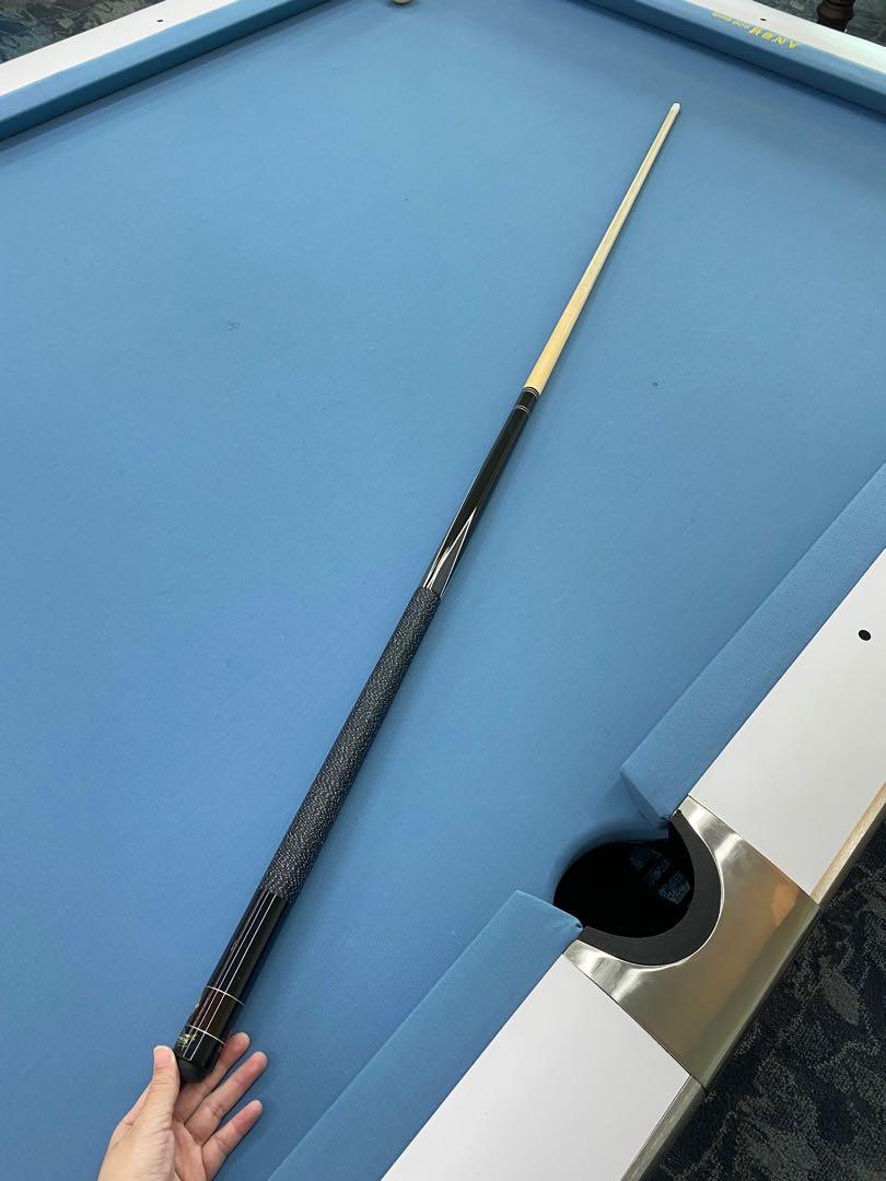 Pool Cue (w/ case & chalk) American Heritage Game Room Collection