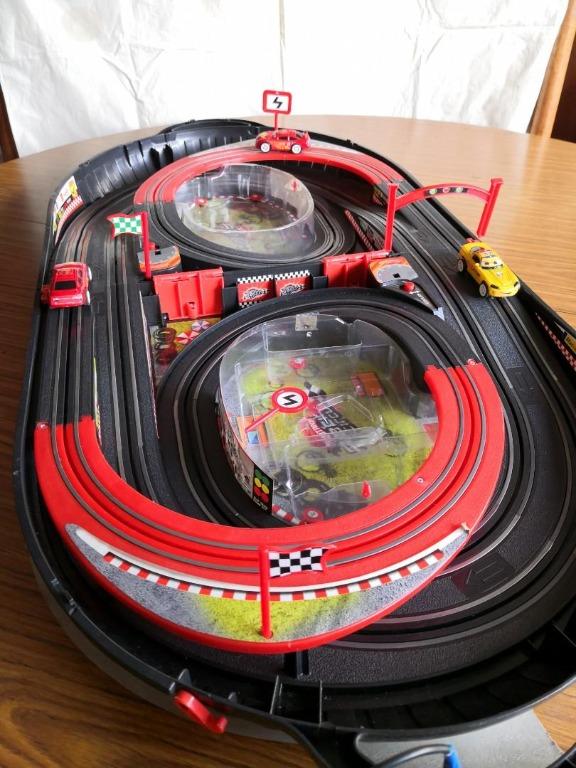 Slot track racing box online