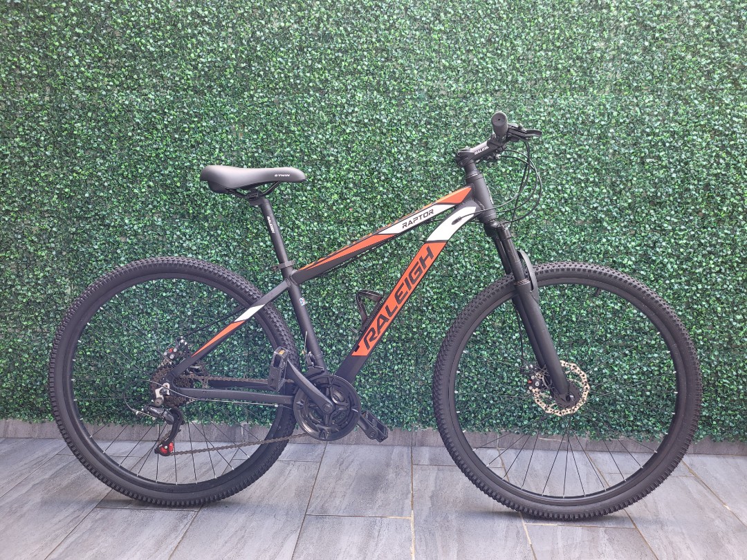 Raleigh jirra mountain outlet bike