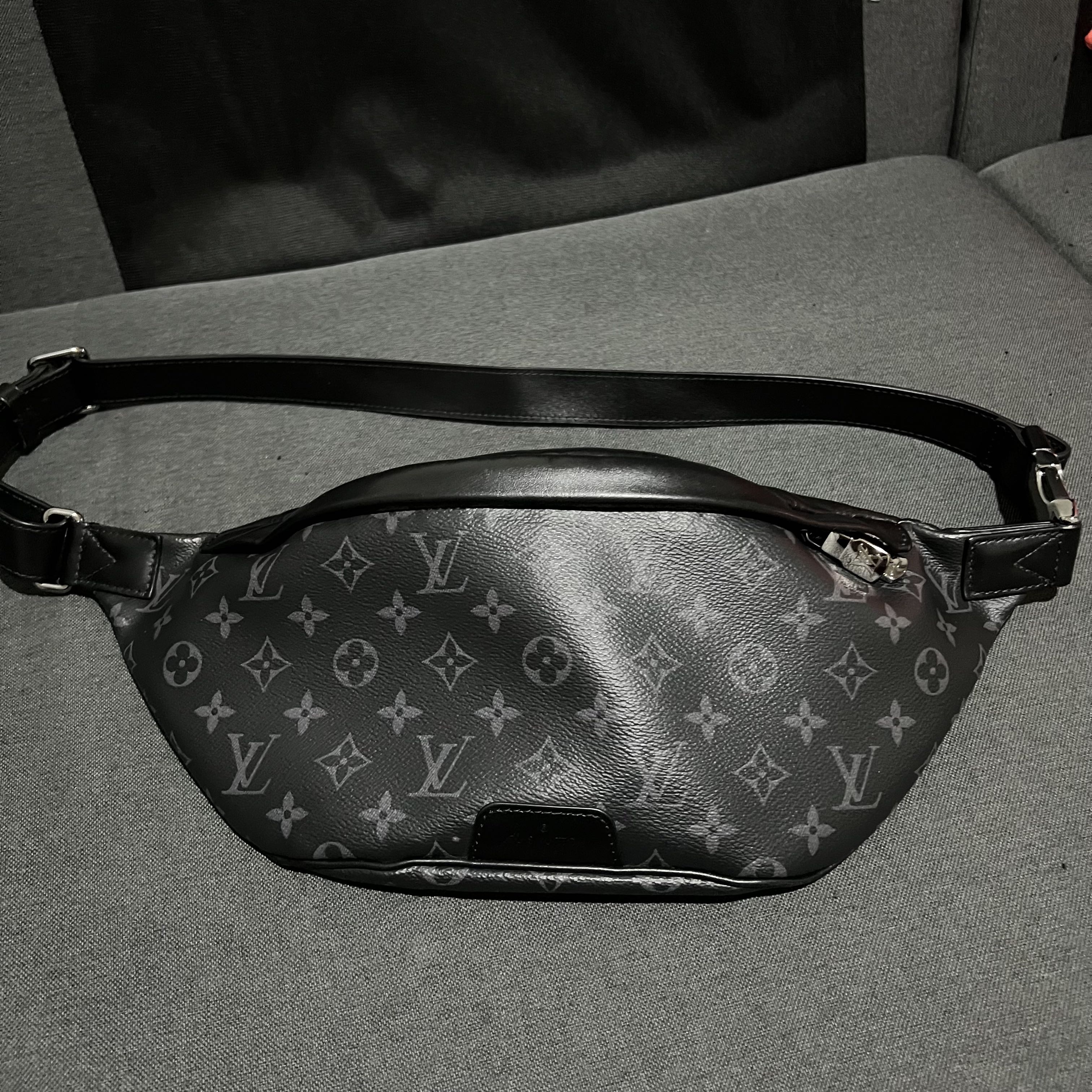 Louis Vuitton Campus Bumbag Black, Men's Fashion, Bags, Sling Bags on  Carousell